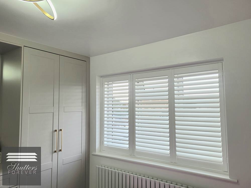 barking bedroom shutters